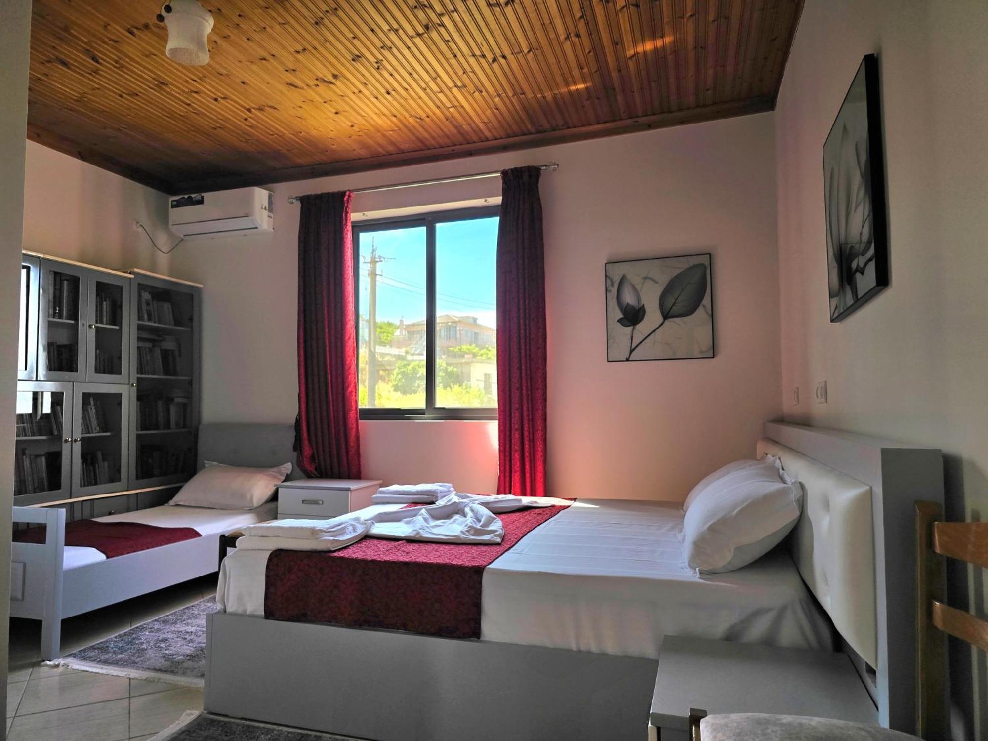 Akeron'S Rooms Sarandë Exteriör bild